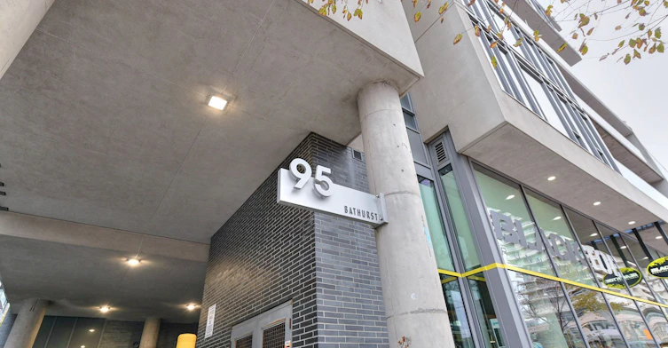422-95 Bathurst Street, Toronto, ON, M5V 0H7 - 2