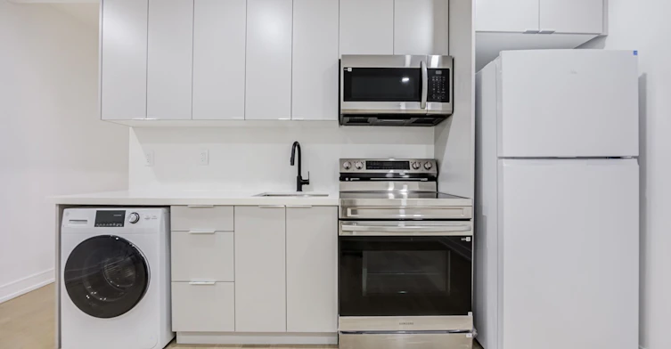 3455 Yonge Street, Toronto, ON, M4N 2N3 - 12