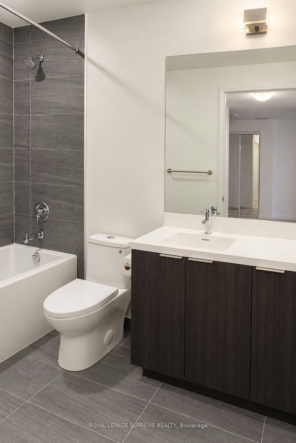 810-400 King Street S, Toronto, ON, M5V 1K2 - 10
