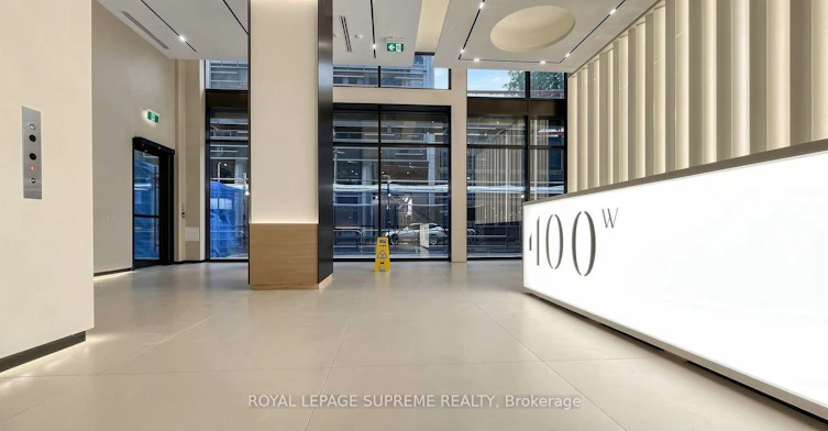 810-400 King Street S, Toronto, ON, M5V 1K2 - 2