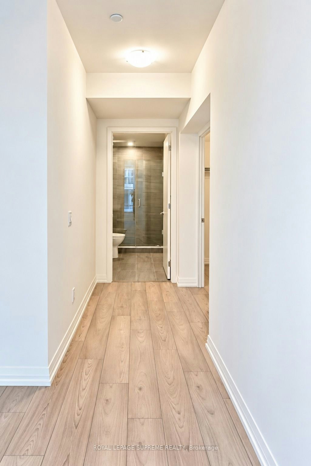 810-400 King Street S, Toronto, ON, M5V 1K2 - 17