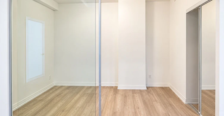 810-400 King Street S, Toronto, ON, M5V 1K2 - 11