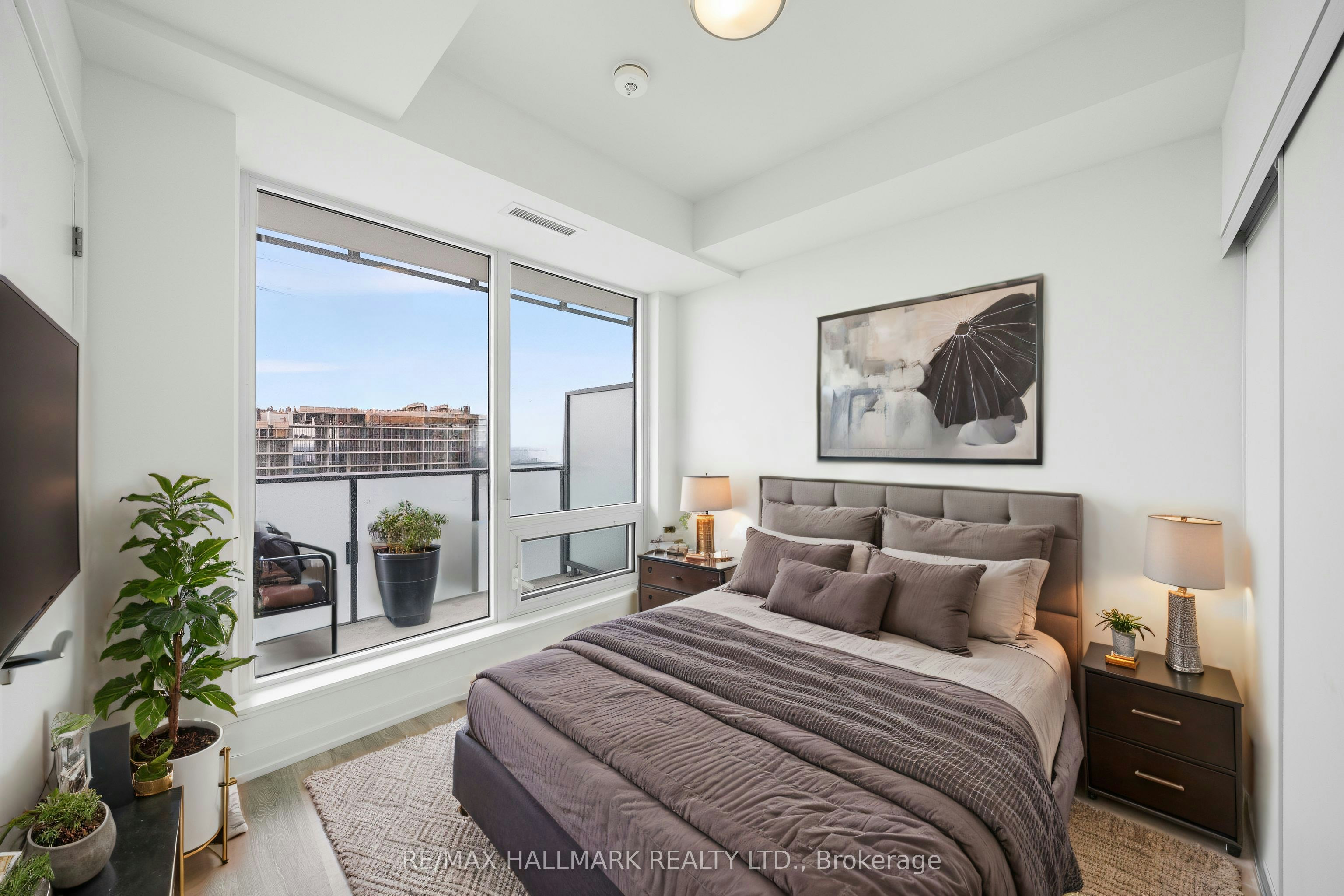 N2708-7 Golden Lion Heights, Toronto, ON, M2M 0C1 - 8