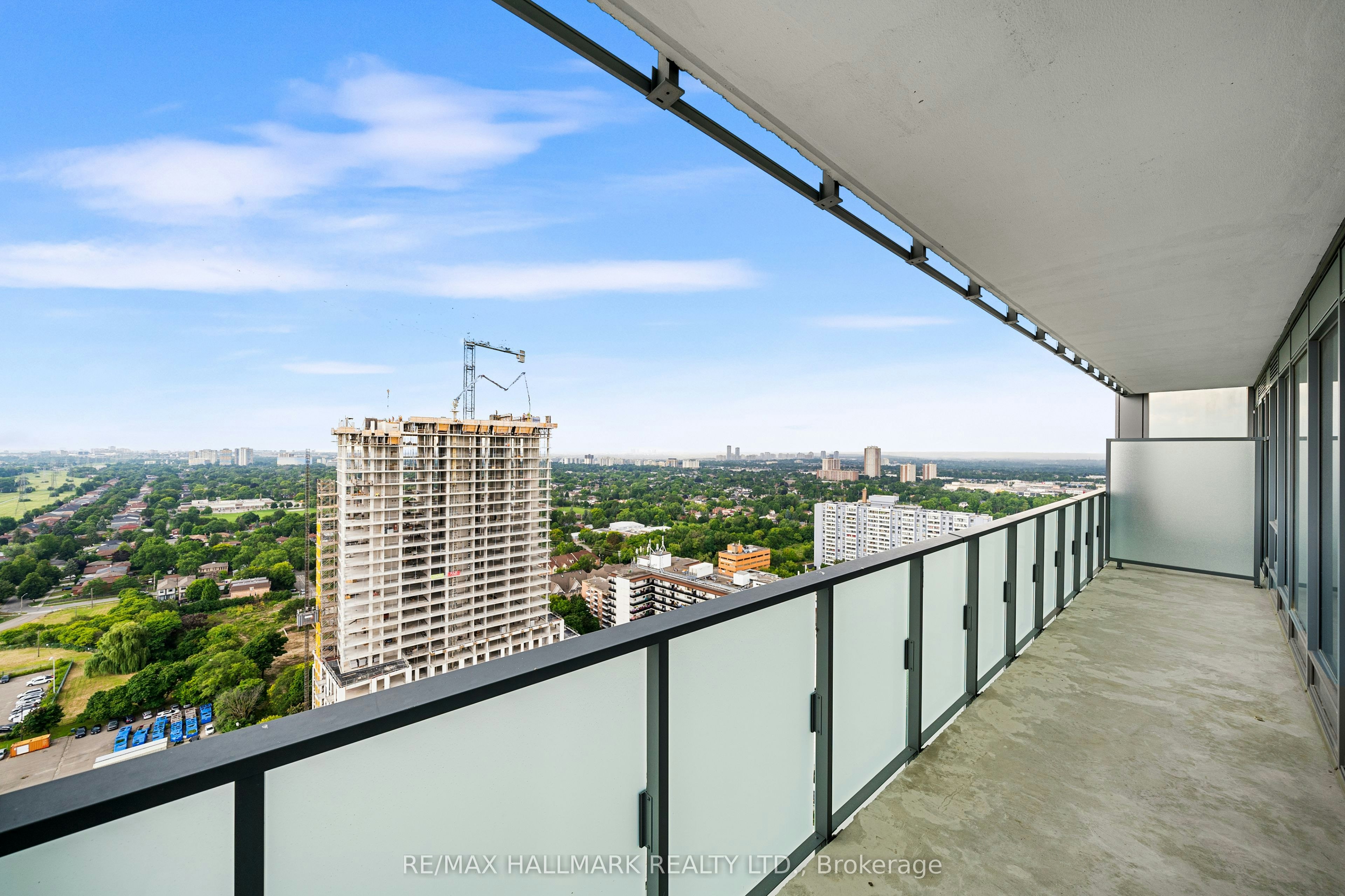 N2708-7 Golden Lion Heights, Toronto, ON, M2M 0C1 - 13