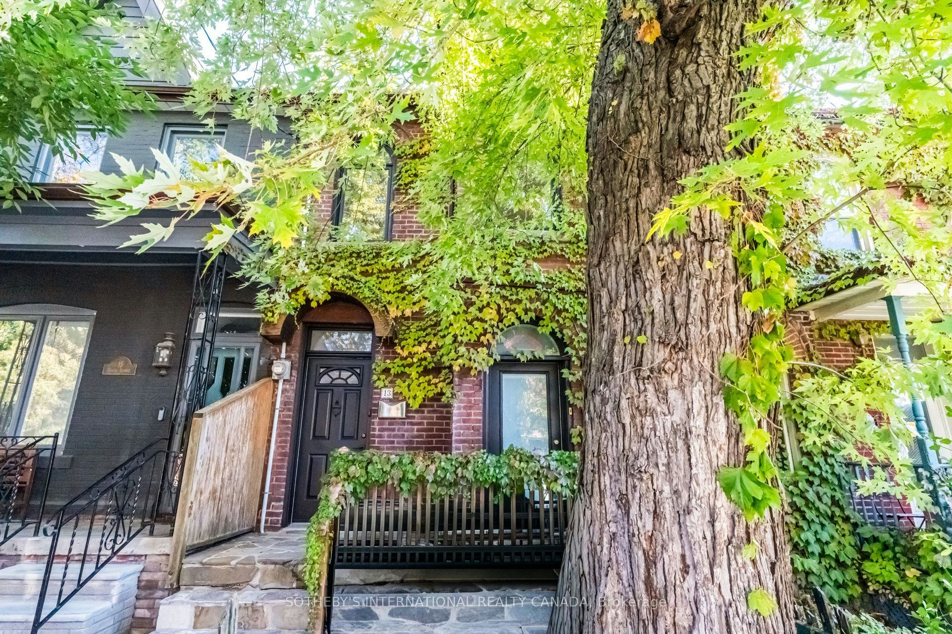 13 Euclid Avenue, Toronto, ON, M6J 2J5