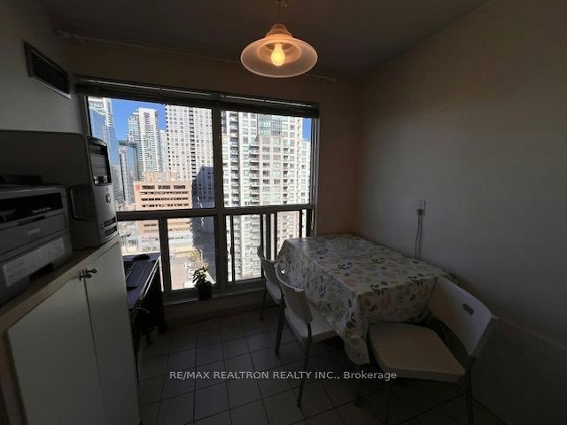 1707-18 Hollywood Avenue, Toronto, ON, M2N 6P5 - 9