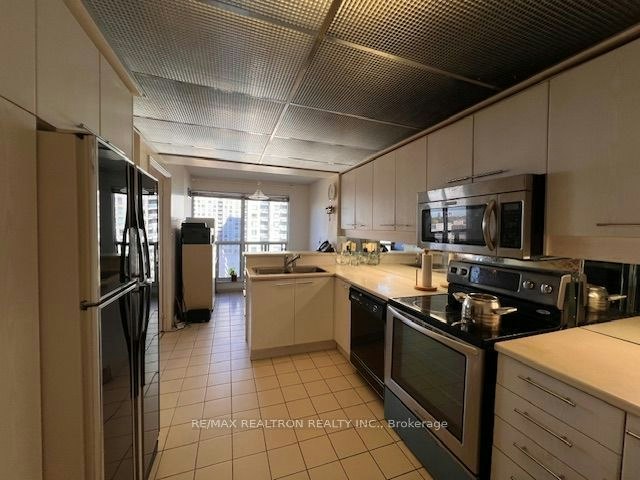 1707-18 Hollywood Avenue, Toronto, ON, M2N 6P5 - 8