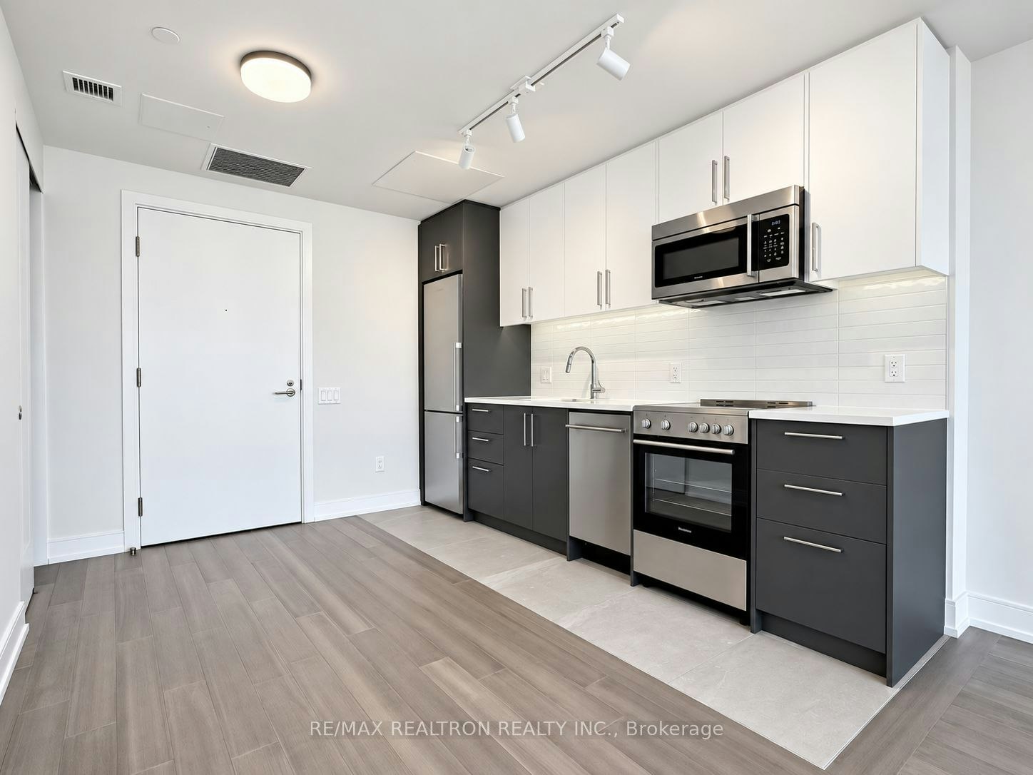 1004-664 Spadina Avenue, Toronto, ON, M5S 2H7 - 6