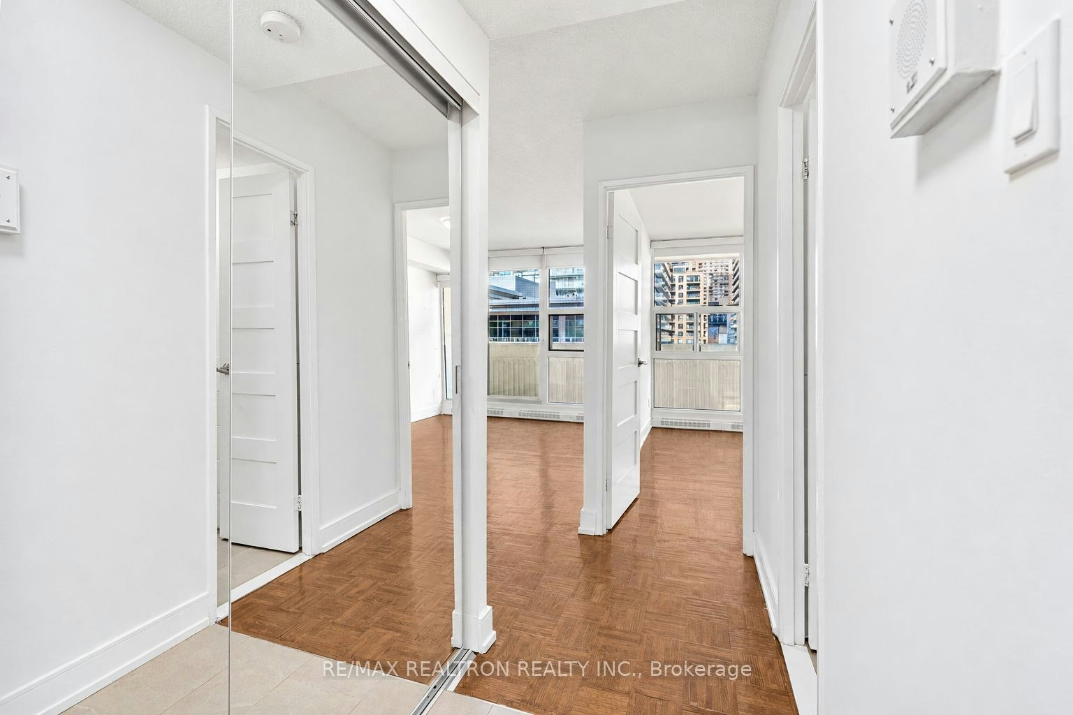 1108-33 Isabella Street, Toronto, ON, M4Y 2P7 - 7