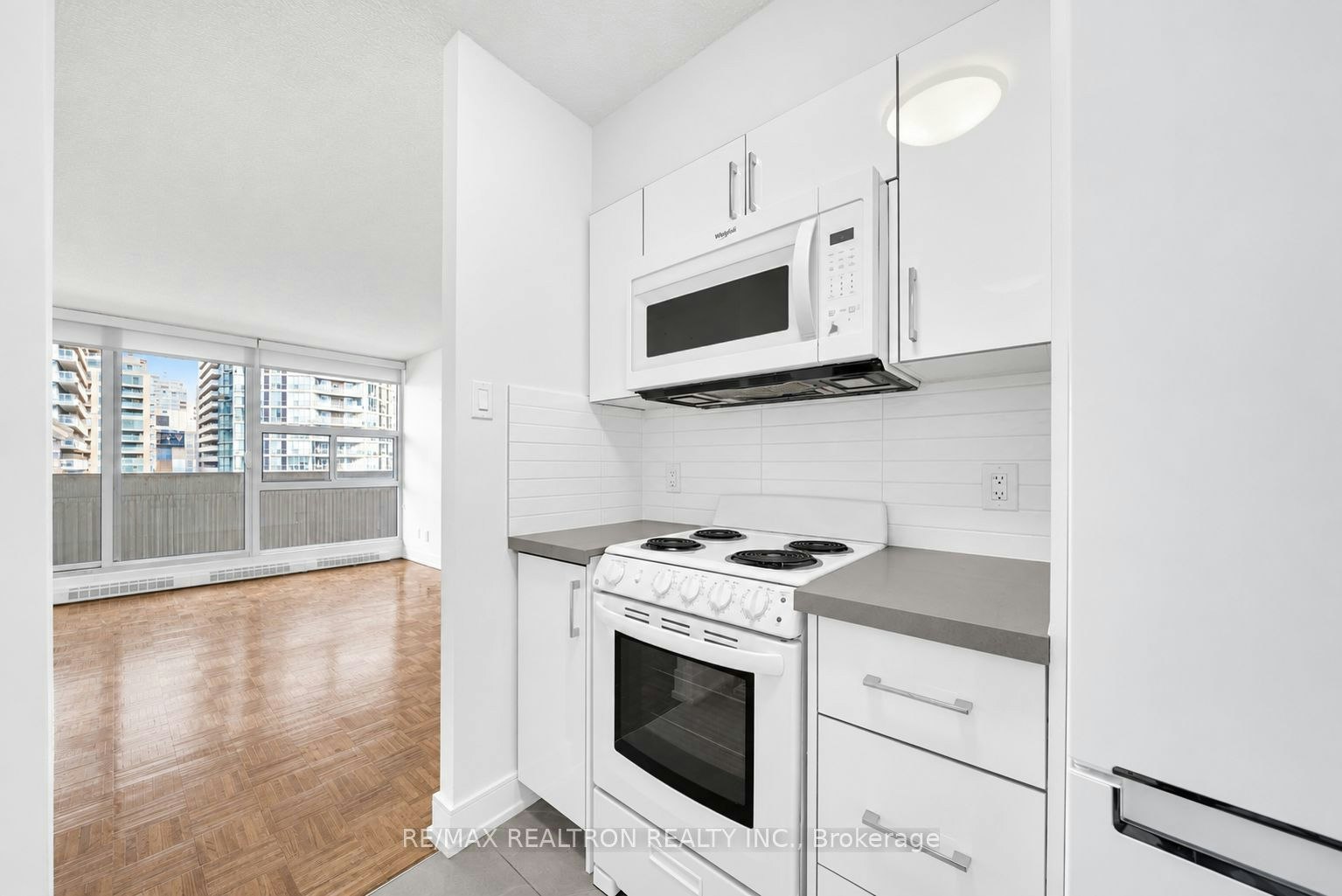 1108-33 Isabella Street, Toronto, ON, M4Y 2P7 - 6