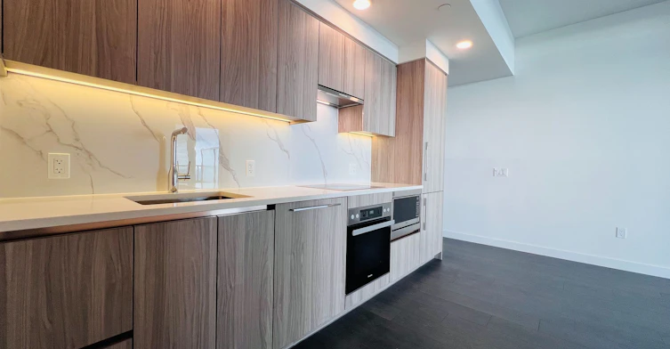 5607-1 Concord Cityplace Way, Toronto, ON, M5V 0X3 - 8