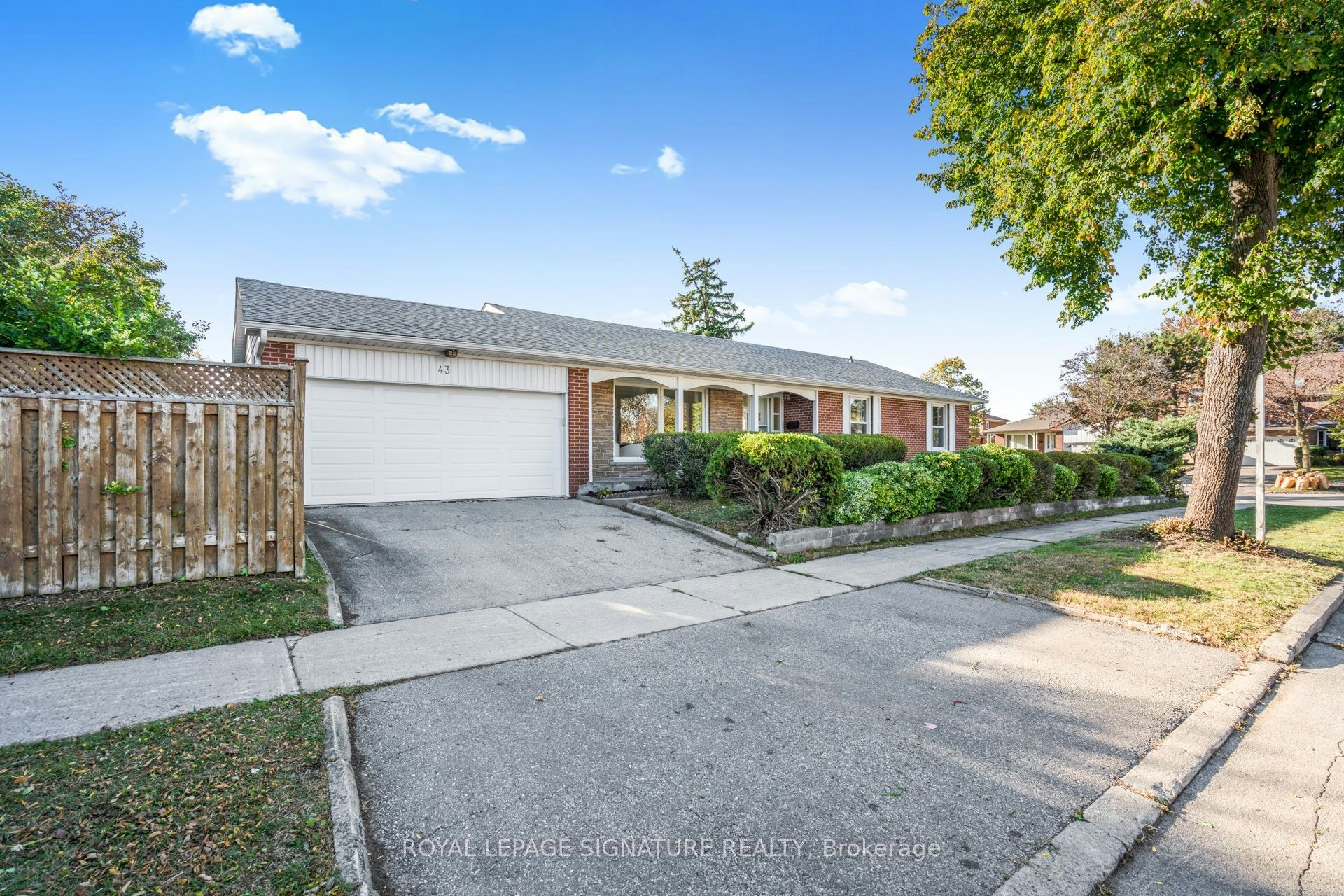 43 Kathrose Drive, Toronto, ON, M2J 3P4