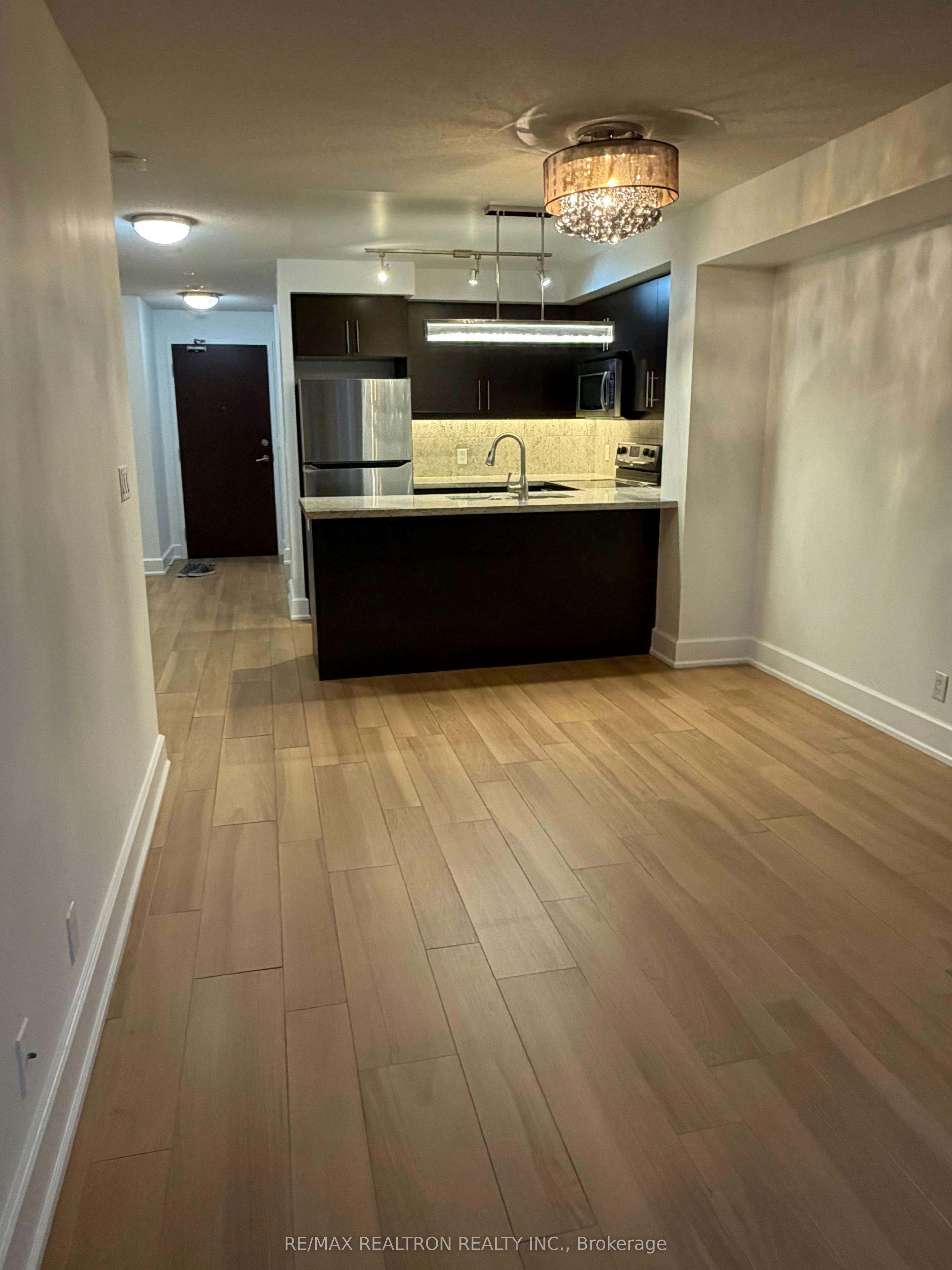 311-676 Sheppard Avenue E, Toronto, ON, M2K 3E7 - 5