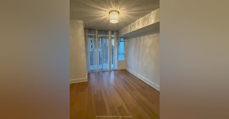 311-676 Sheppard Avenue E, Toronto, ON, M2K 3E7 - 8