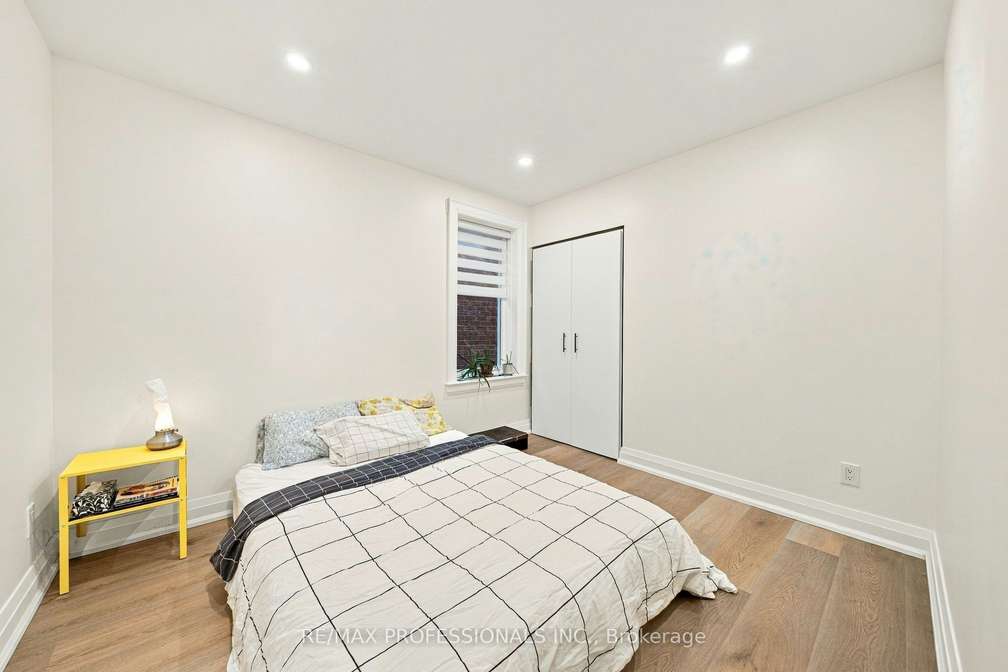 2nd Flr-134 Argyle Street, Toronto, ON, M6J 1N9 - 12