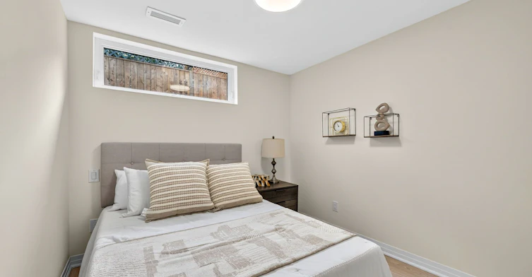 R - GARDEN-5 Hopperton Drive, Toronto, ON, M2L 2S5 - 34
