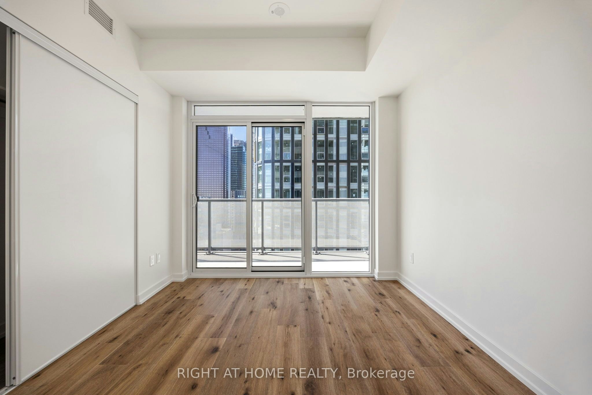 4608-89 Church Street, Toronto, ON, M5C 0B7 - 11