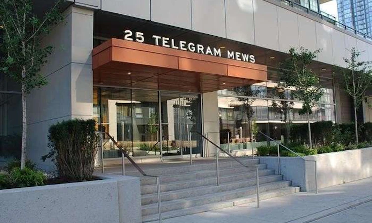 1012-25 Telegram Mews