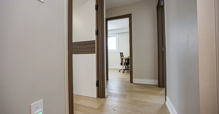 Upper-66 Moore Park Avenue, Toronto, ON, M2M 1M9 - 33