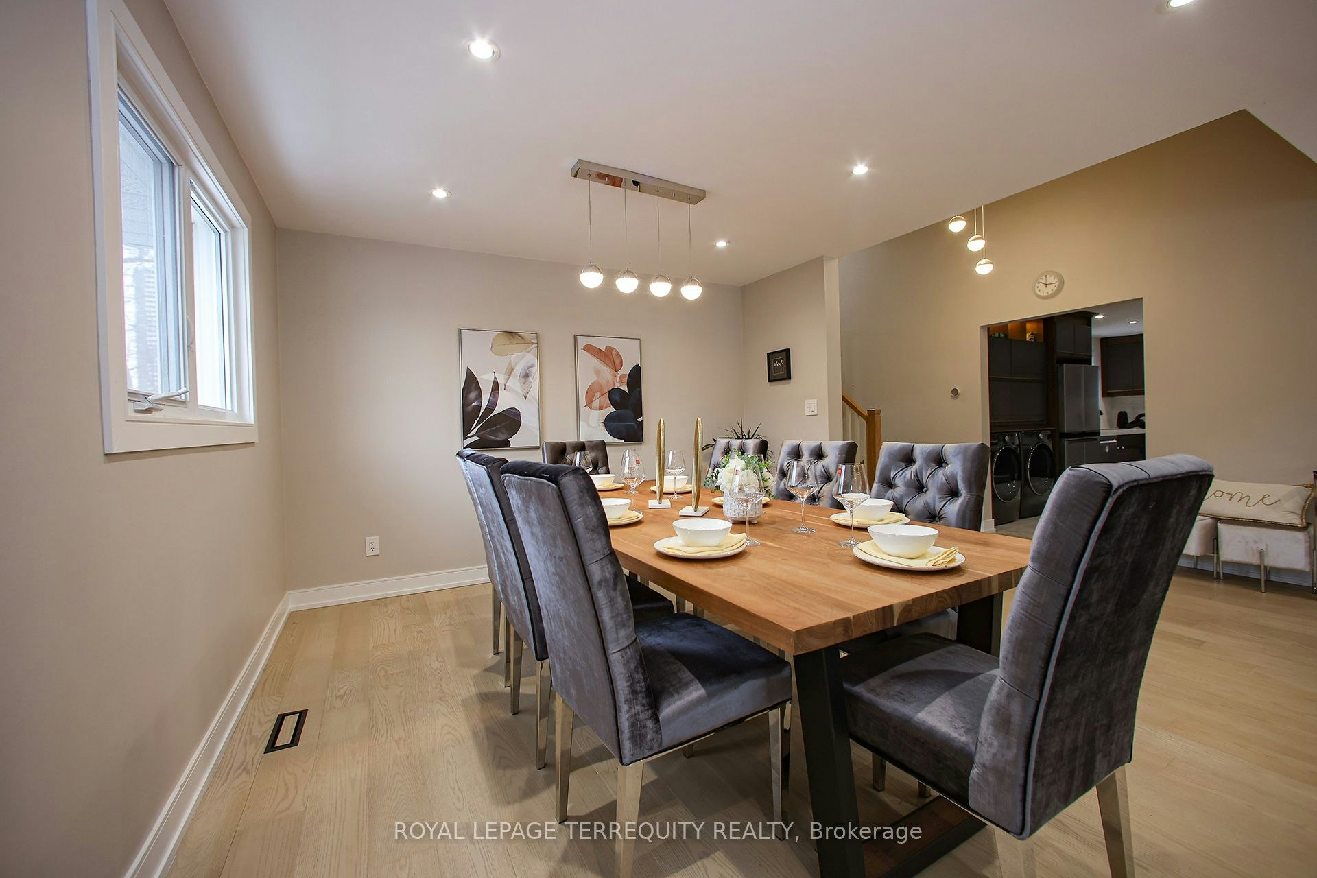 Upper-66 Moore Park Avenue, Toronto, ON, M2M 1M9 - 13