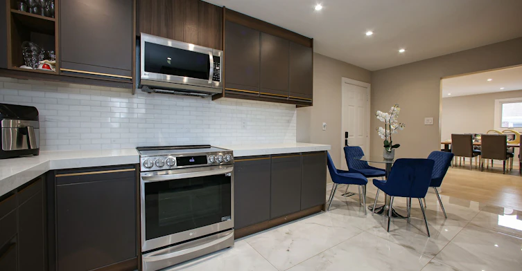 Upper-66 Moore Park Avenue, Toronto, ON, M2M 1M9 - 17