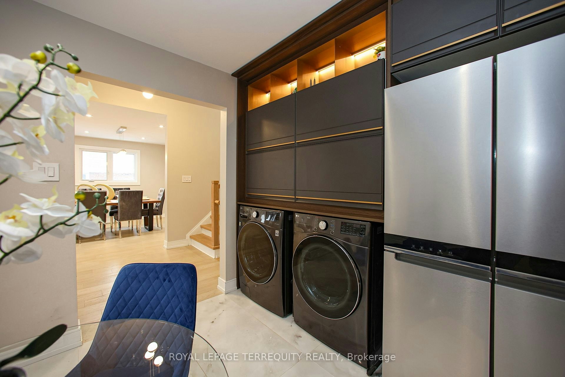 Upper-66 Moore Park Avenue, Toronto, ON, M2M 1M9 - 21