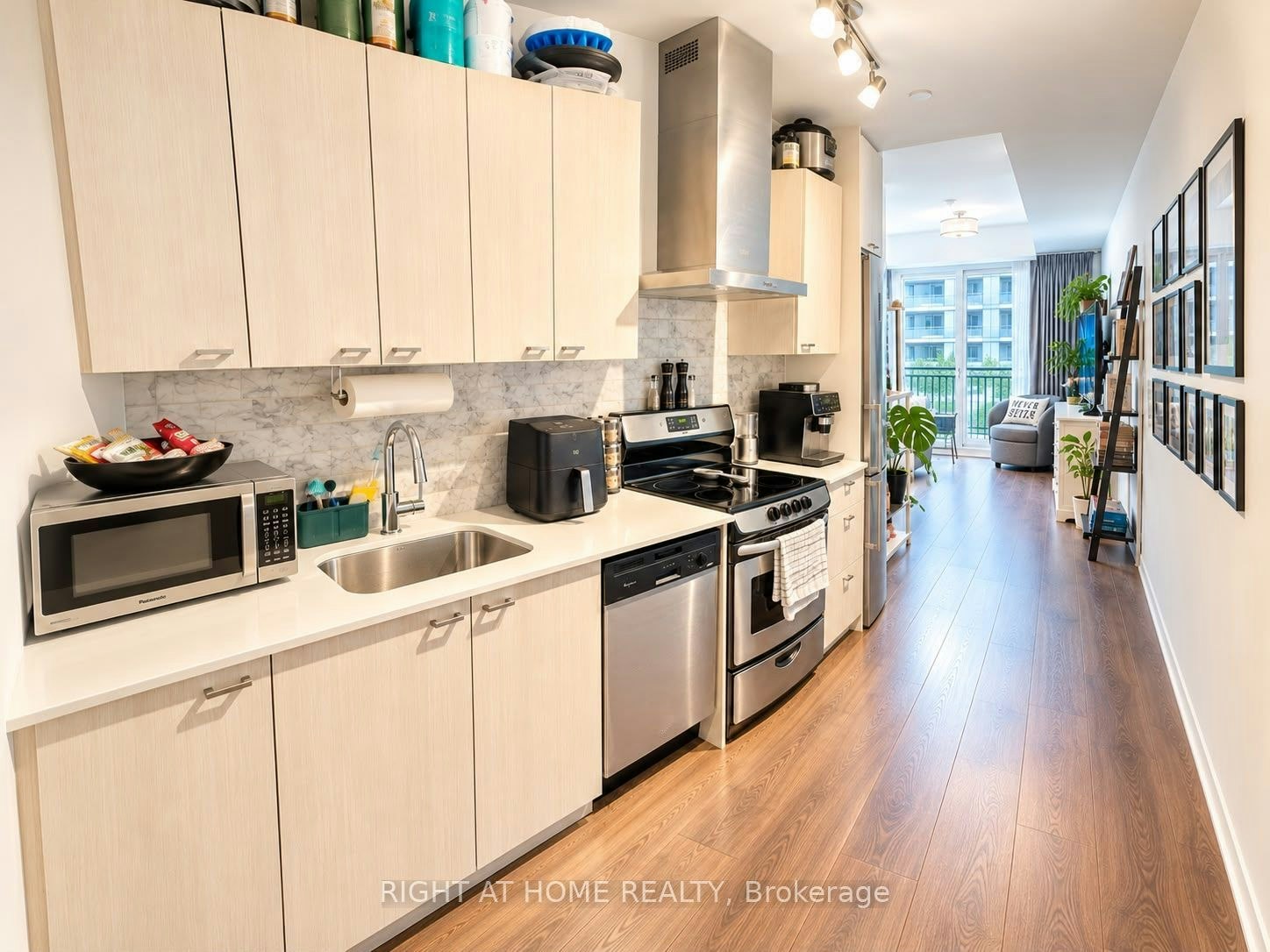 314-51 East Liberty Street, Toronto, ON, M6K 3P8 - 9
