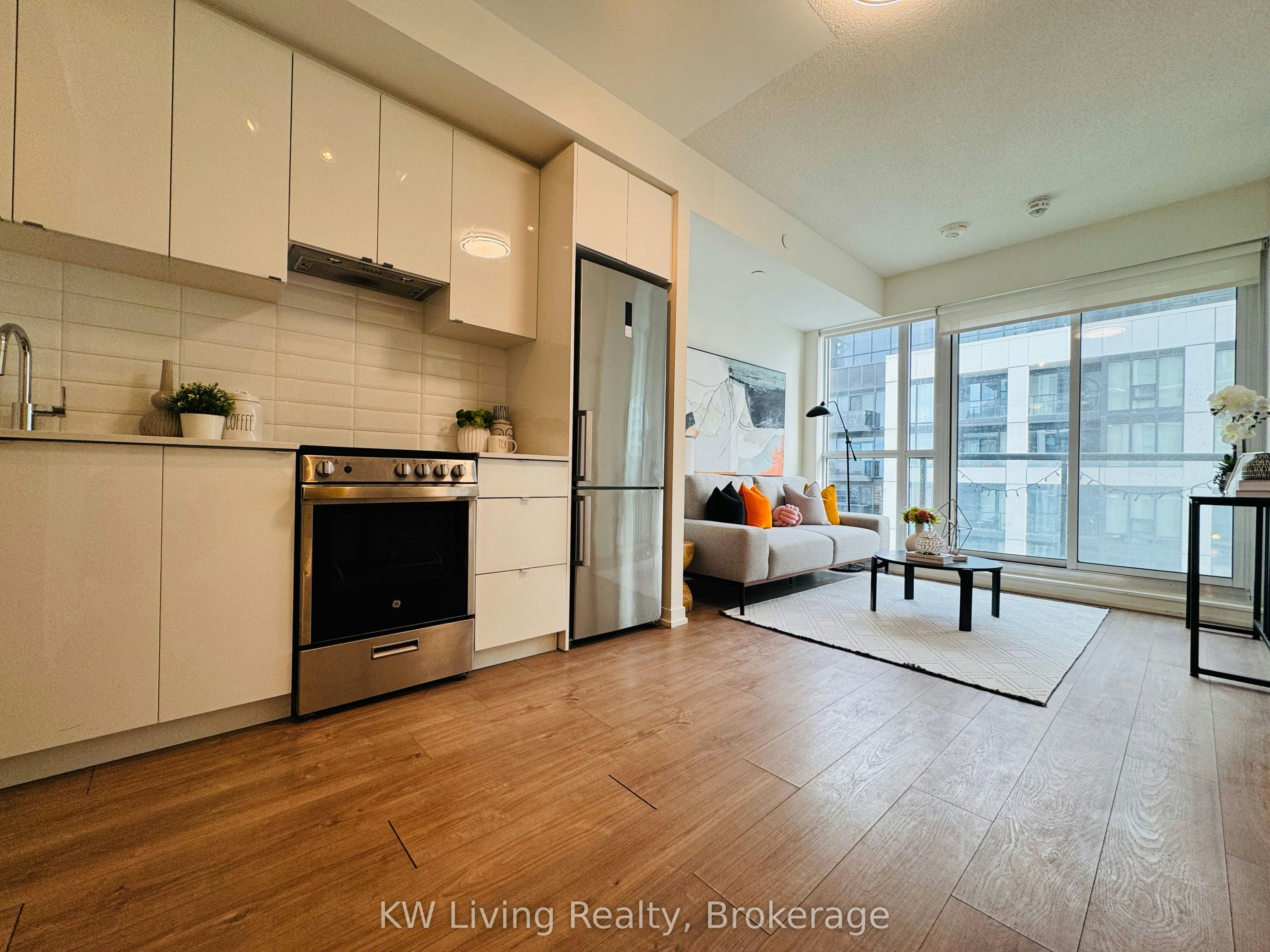 1112-49 East Liberty Street, Toronto, ON, M6K 0B2 - 4