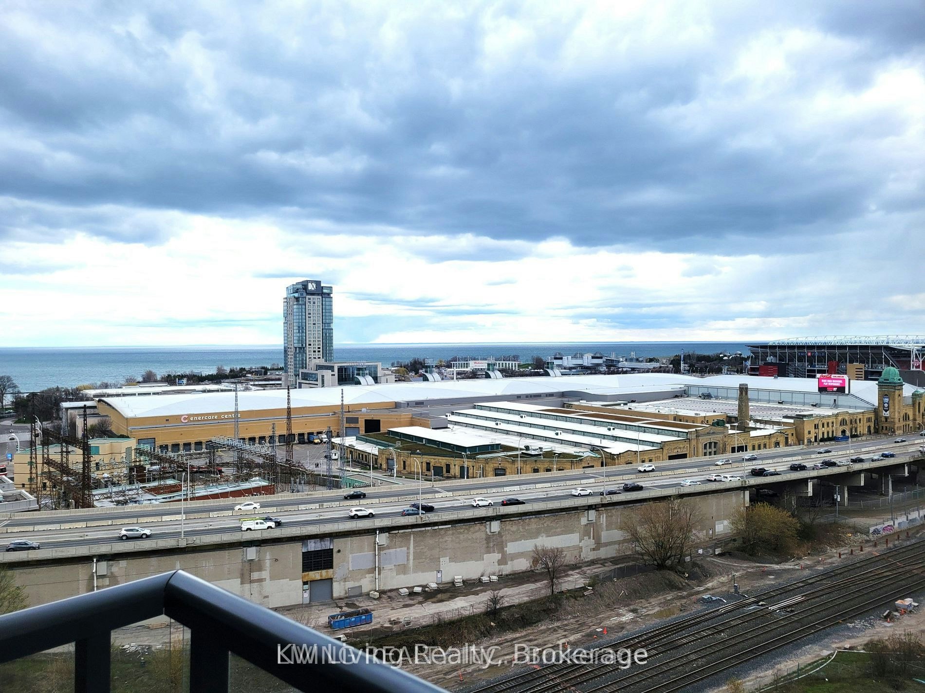 1112-49 East Liberty Street, Toronto, ON, M6K 0B2 - 12