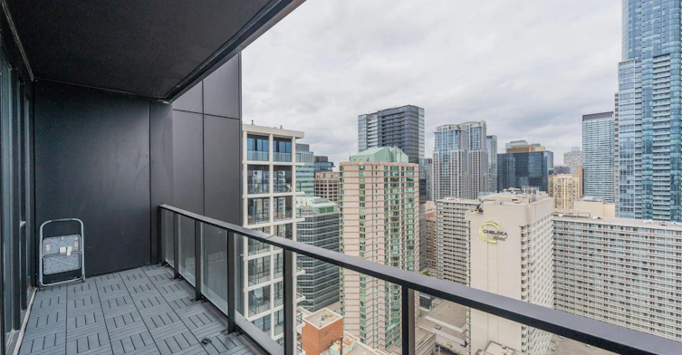 2701-20 Edward Street, Toronto, ON, M5G 0C5 - 24