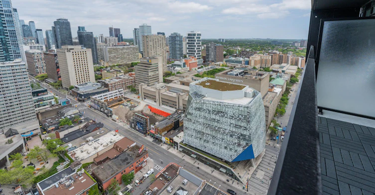 2701-20 Edward Street, Toronto, ON, M5G 0C5 - 26