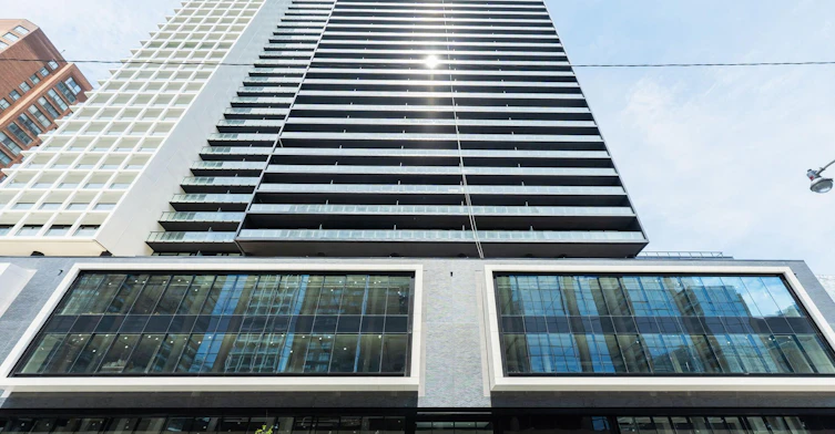 2701-20 Edward Street, Toronto, ON, M5G 0C5 - 4