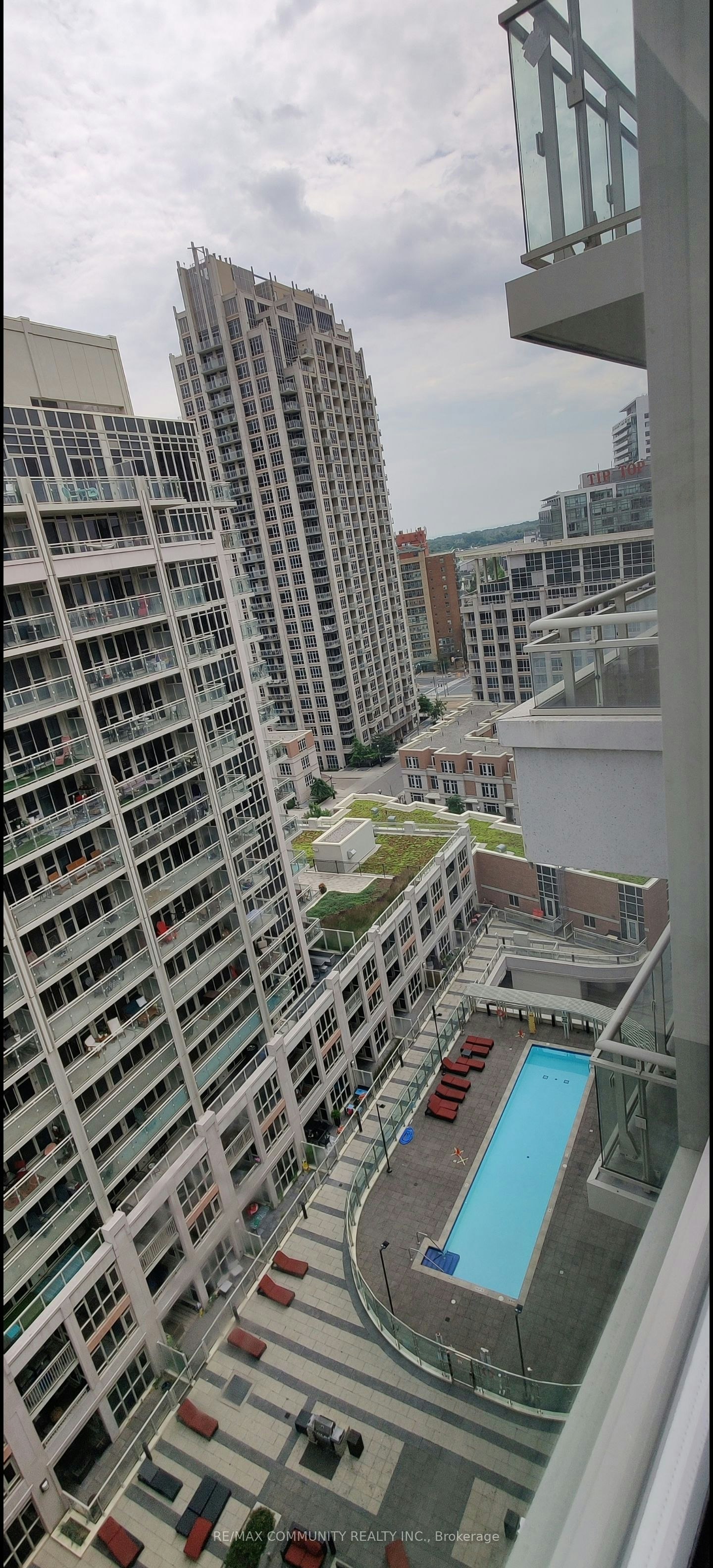 1919-35 Bastion Street, Toronto, ON, M5V 0C2 - 12
