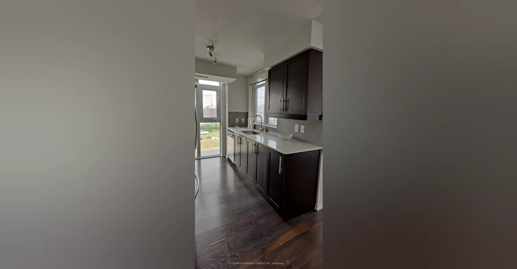 1919-35 Bastion Street, Toronto, ON, M5V 0C2 - 3