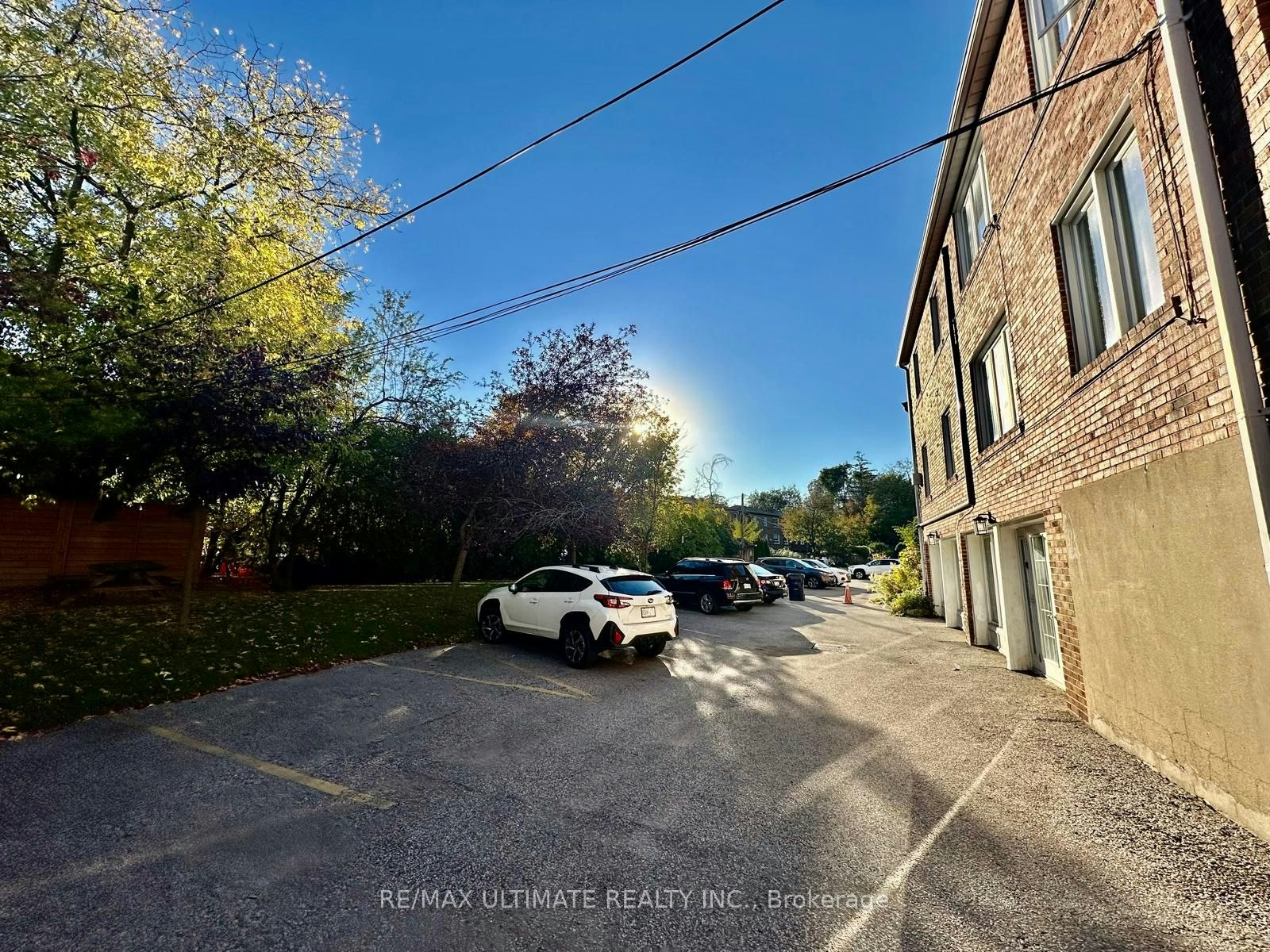 3-5 Warwick Avenue, Toronto, ON, M6C 1T5 - 19