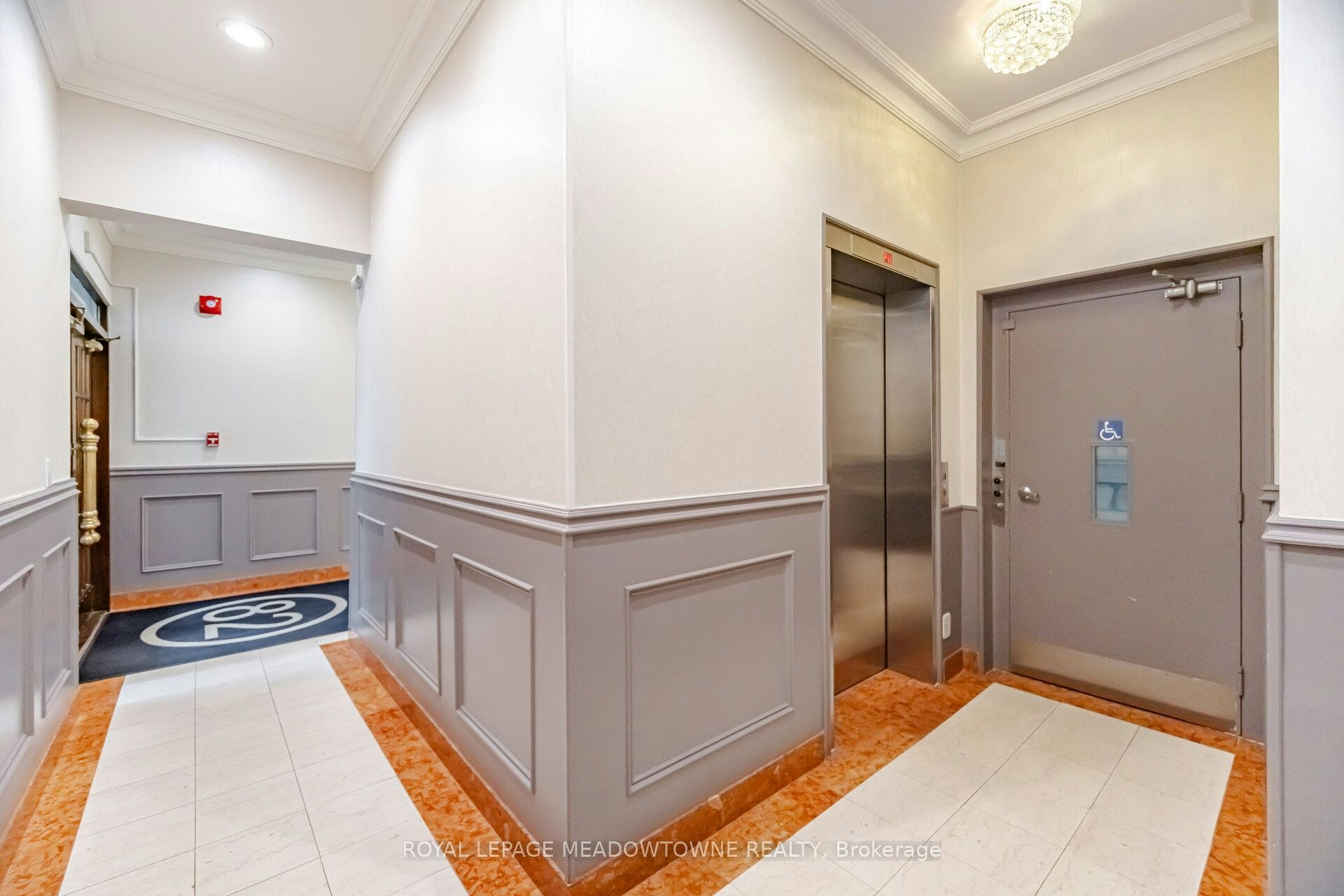610-82 Lombard Street, Toronto, ON, M5C 2S8 - 7