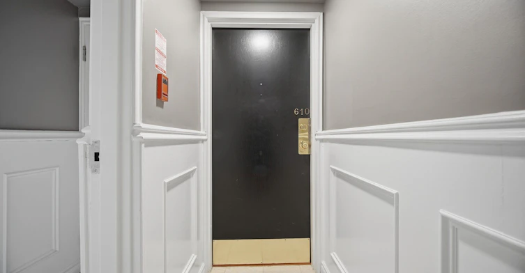 610-82 Lombard Street, Toronto, ON, M5C 2S8 - 9