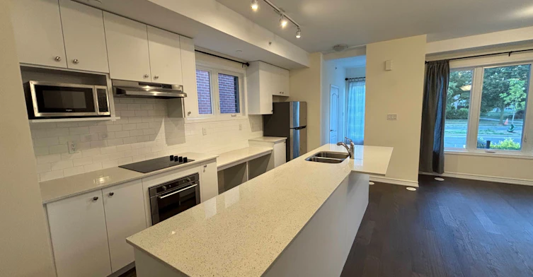 1B Clintwood Gate, Toronto, ON, M3A 0A8 - 6