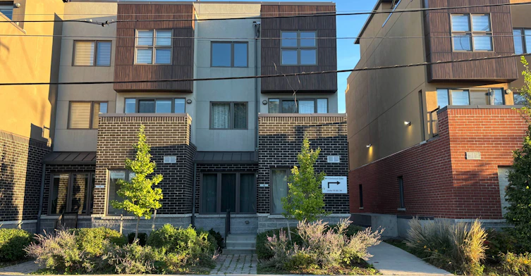 1B Clintwood Gate, Toronto, ON, M3A 0A8