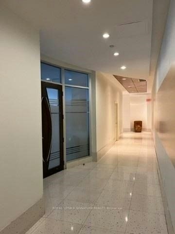 PH #1016-600 Fleet Street, Toronto, ON, M5V 1B7 - 2