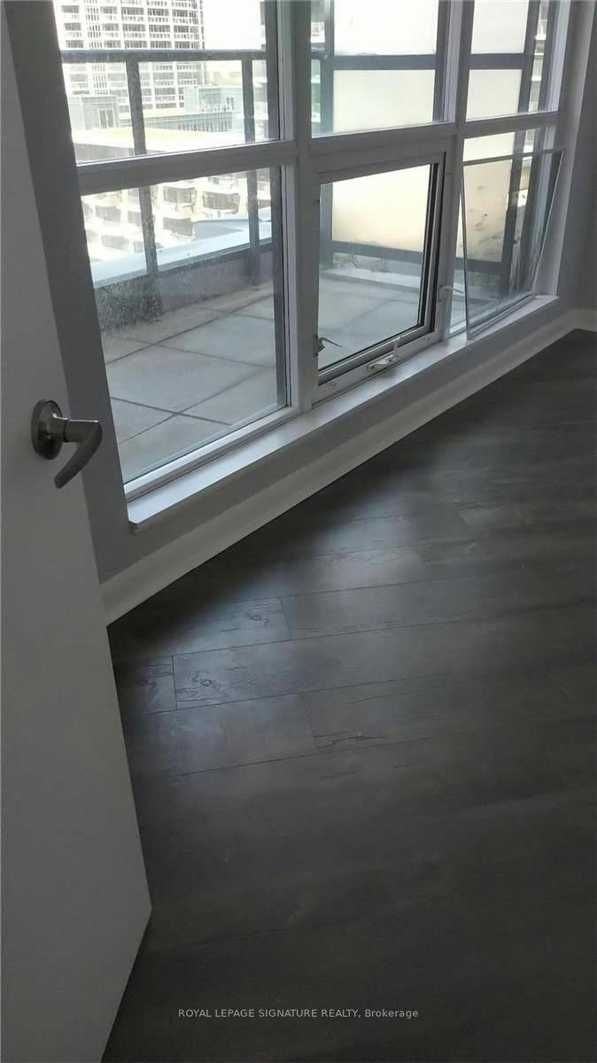 PH #1016-600 Fleet Street, Toronto, ON, M5V 1B7 - 11