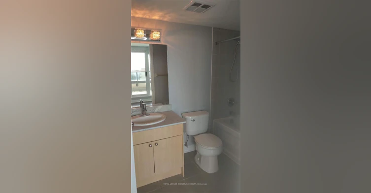 PH #1016-600 Fleet Street, Toronto, ON, M5V 1B7 - 8