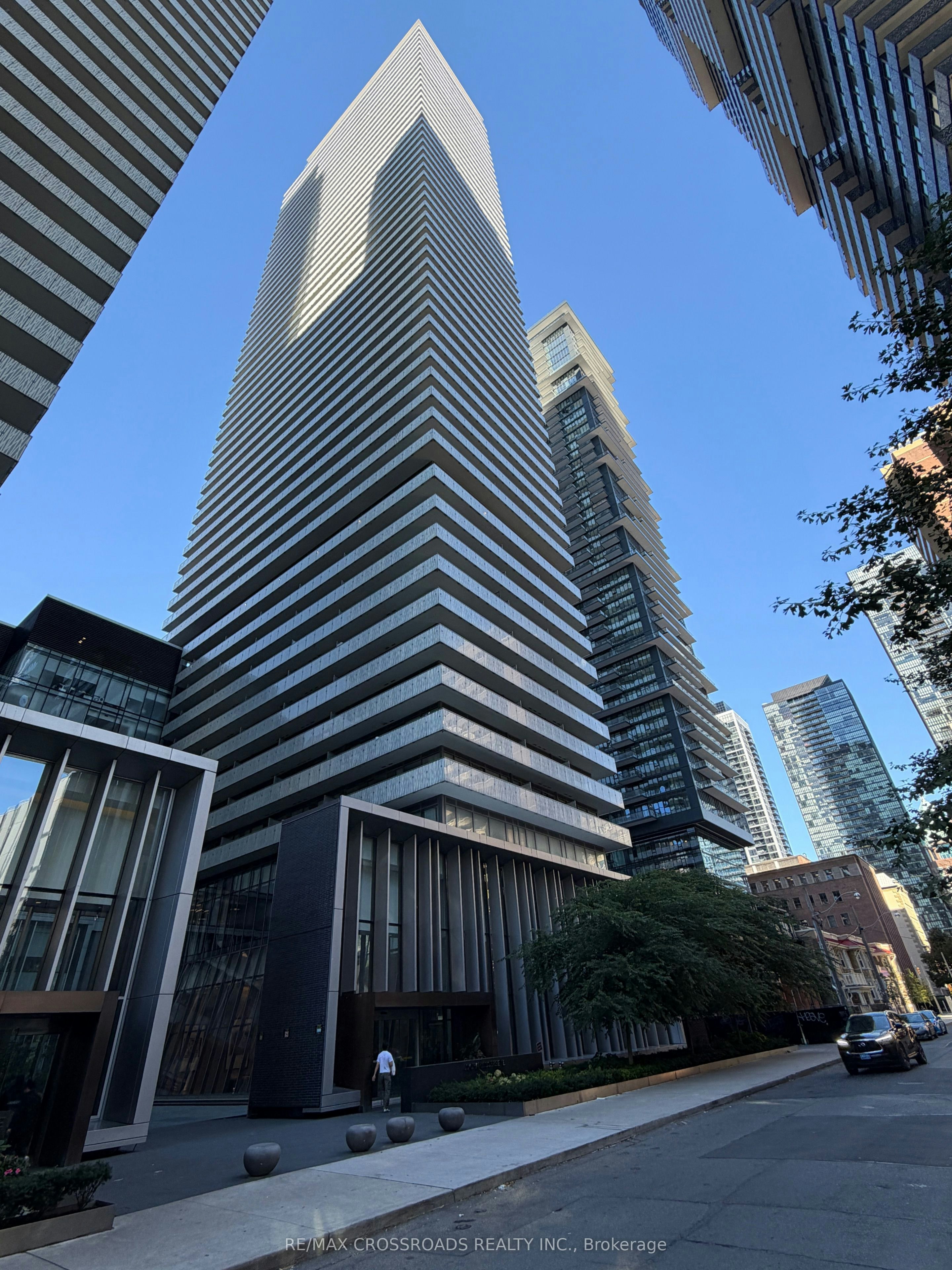 2713-50 Charles Street E, Toronto, ON, M4Y 0C3 - 2