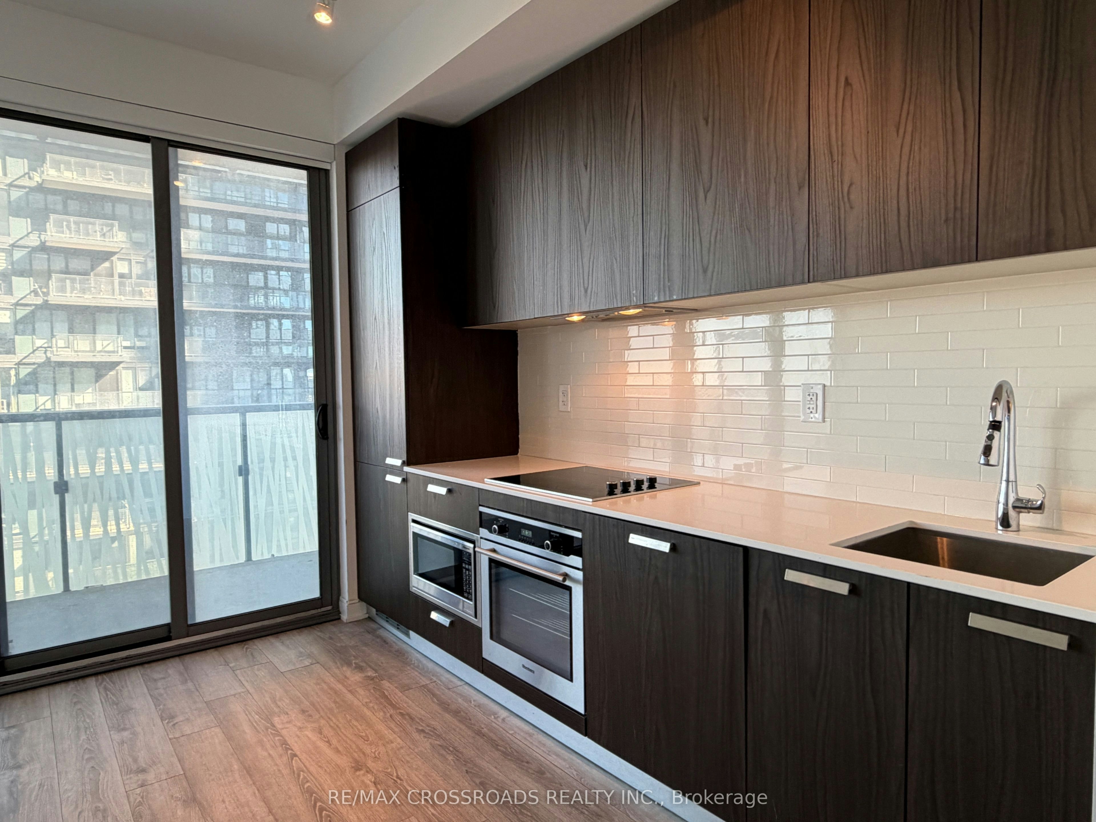 2713-50 Charles Street E, Toronto, ON, M4Y 0C3 - 11