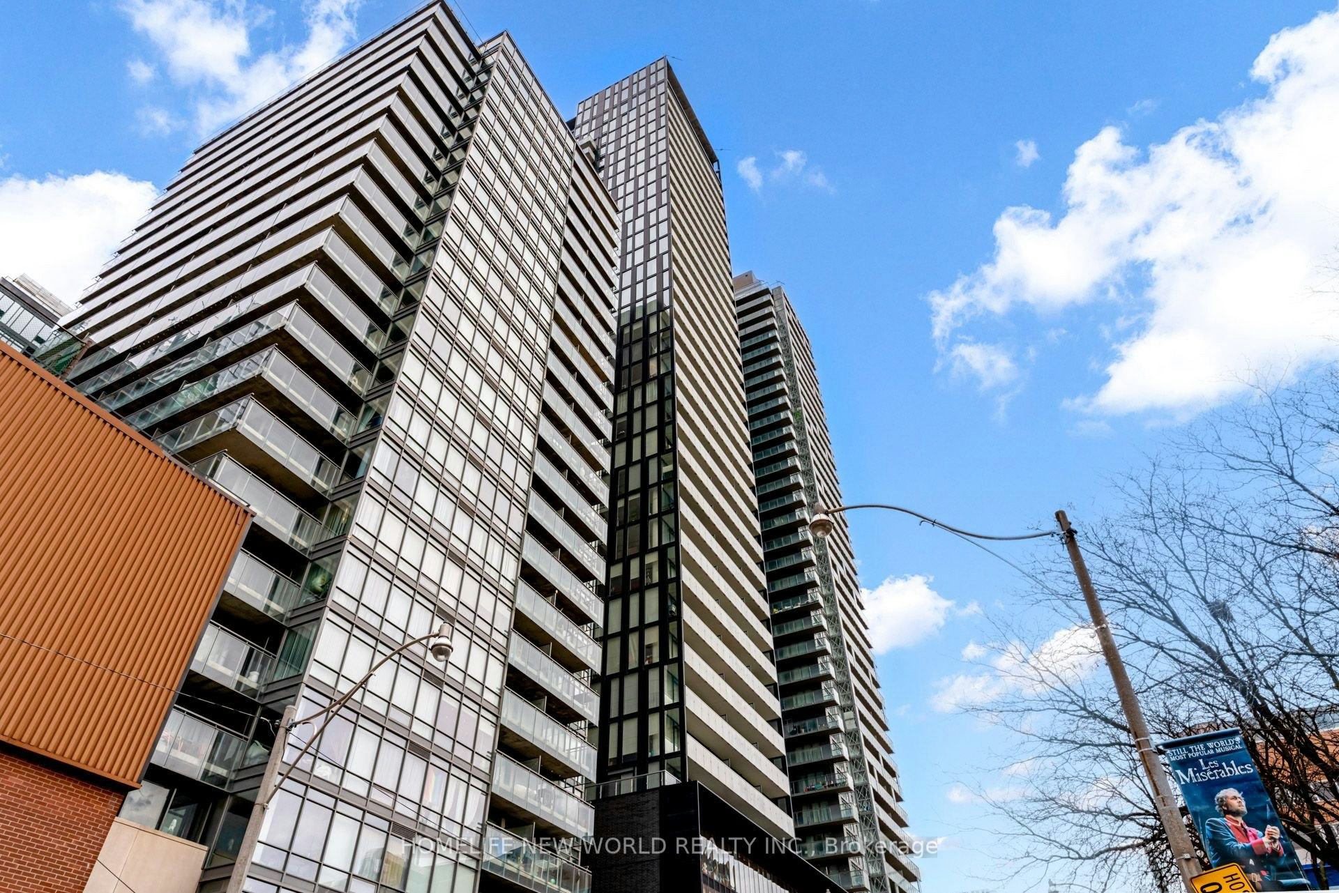 901-28 Wellesley Street E, Toronto, ON, M4Y 0C4 - 4