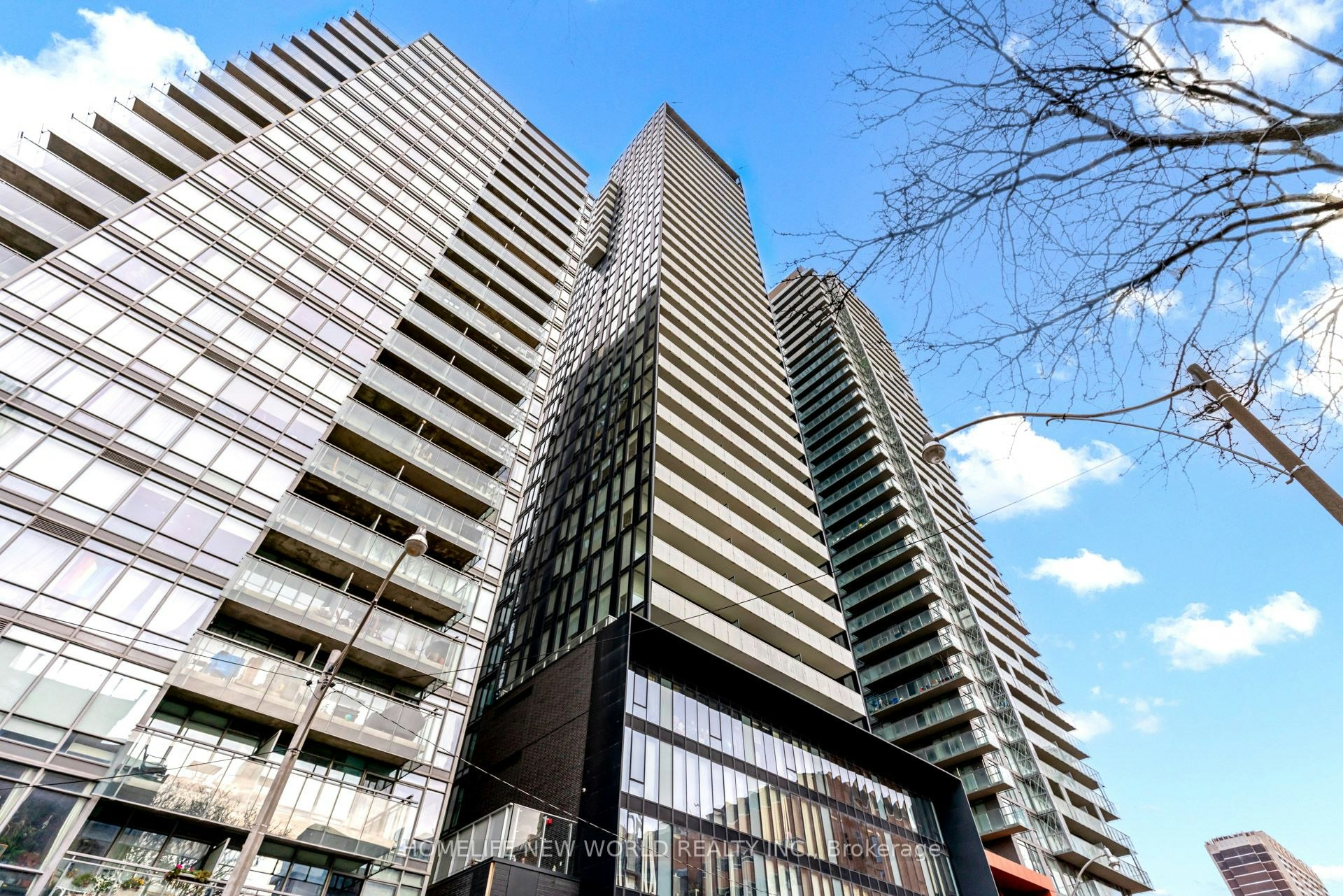 901-28 Wellesley Street E, Toronto, ON, M4Y 0C4 - 2