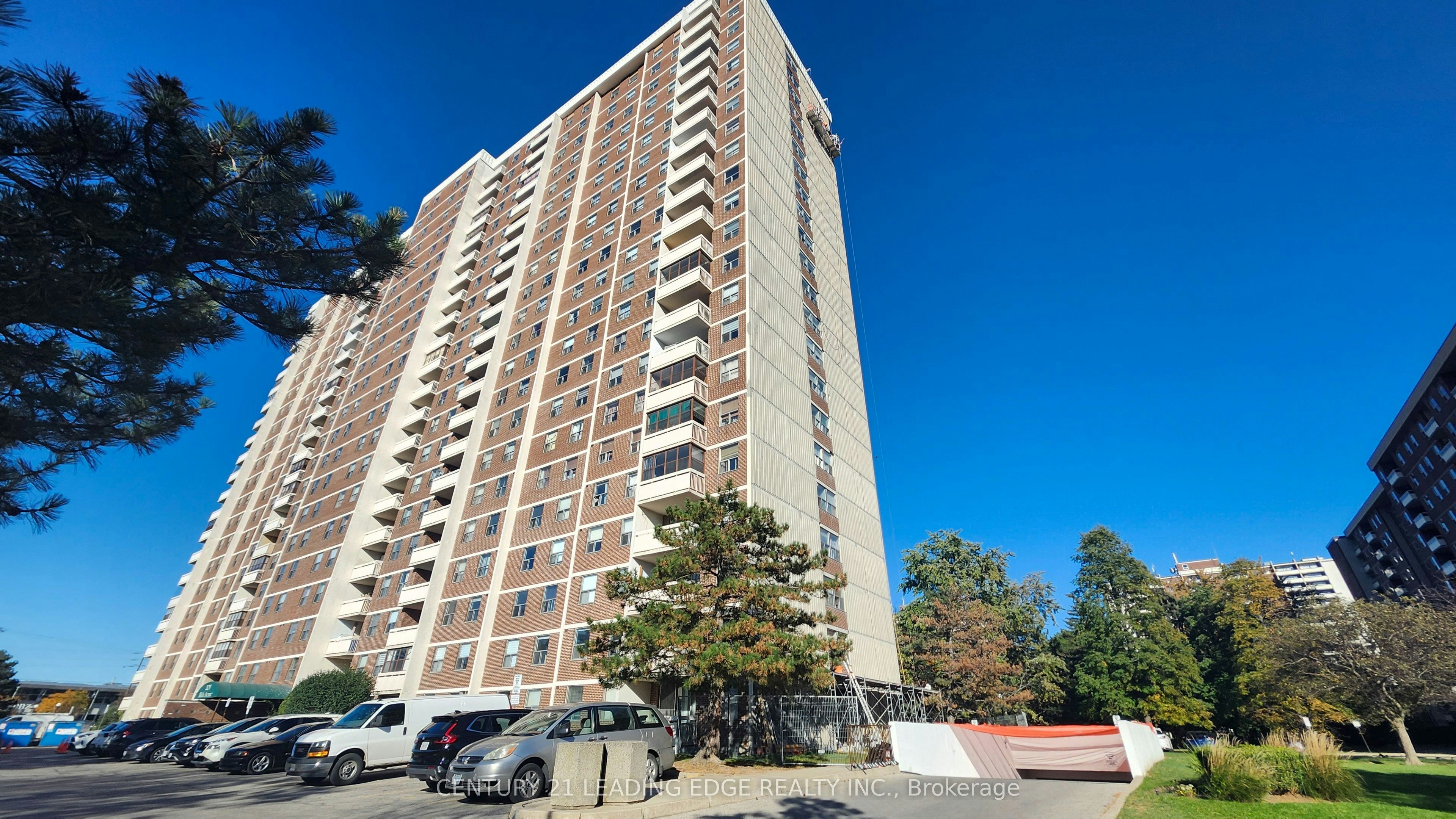 311-205 Hilda Avenue, Toronto, ON, M2M 4B1