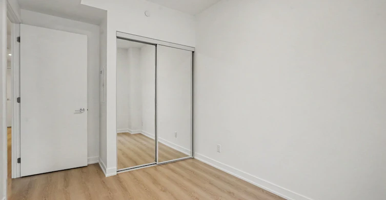 3009-100 Queen Street E, Toronto, ON, M5C 0B5 - 9