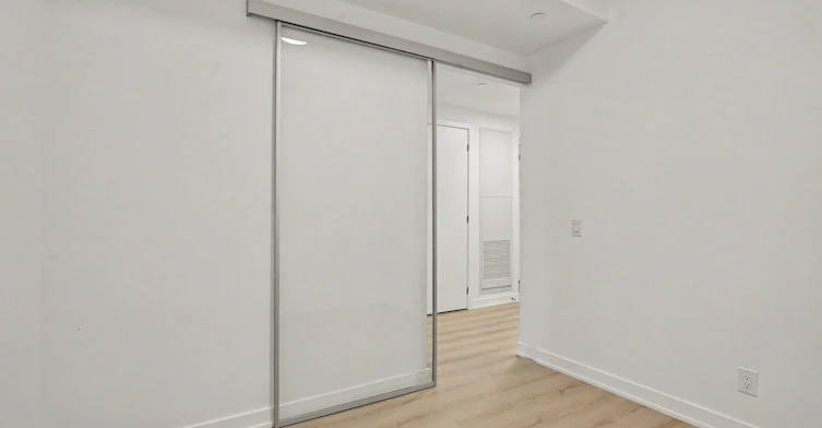 3009-100 Queen Street E, Toronto, ON, M5C 0B5 - 6