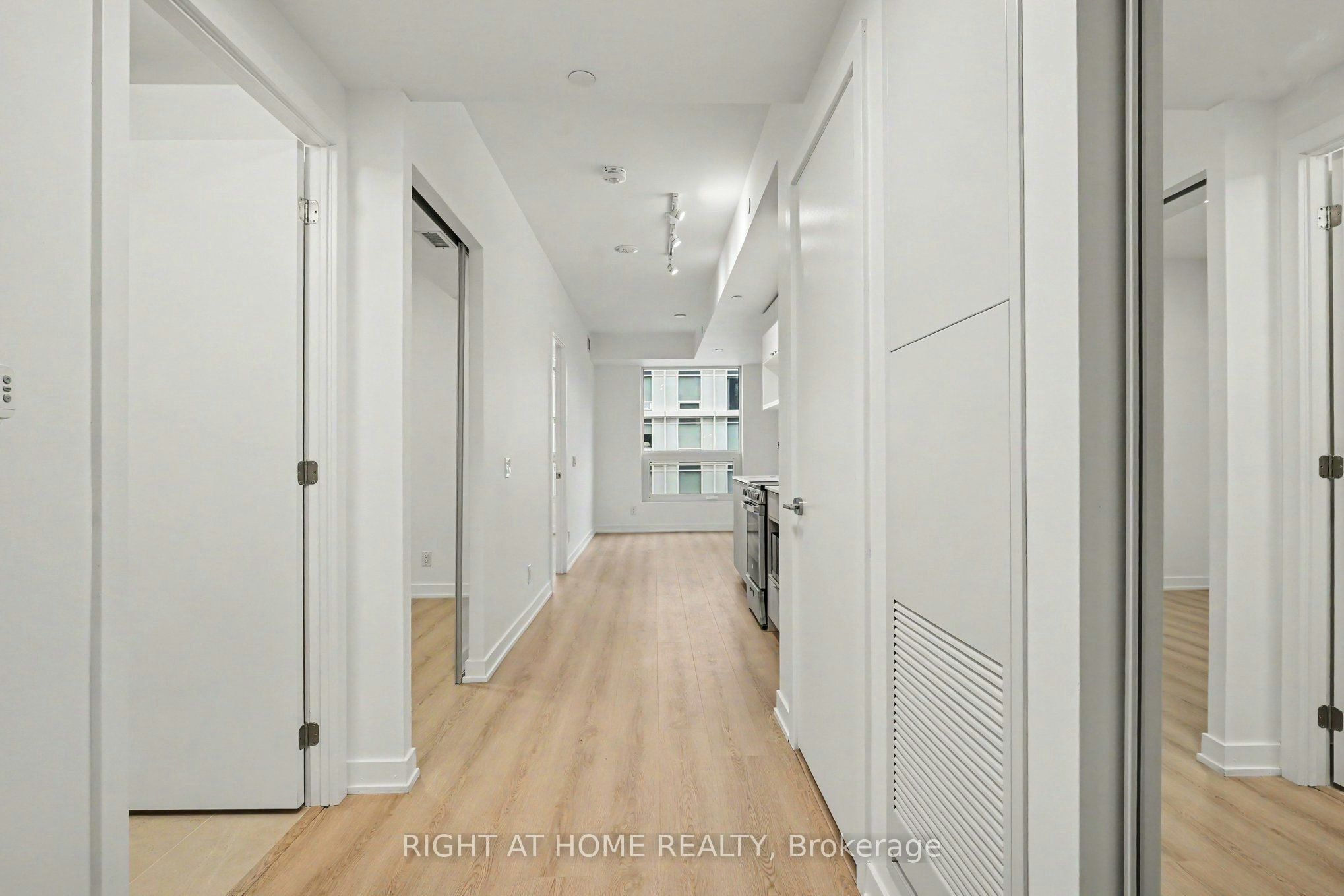 3009-100 Queen Street E, Toronto, ON, M5C 0B5 - 13